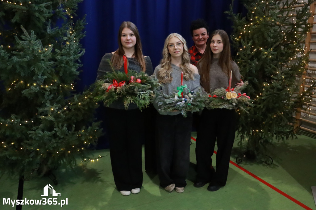 Fotorelacja: Magia Świąt w KWIATKOWSKIM Myszków