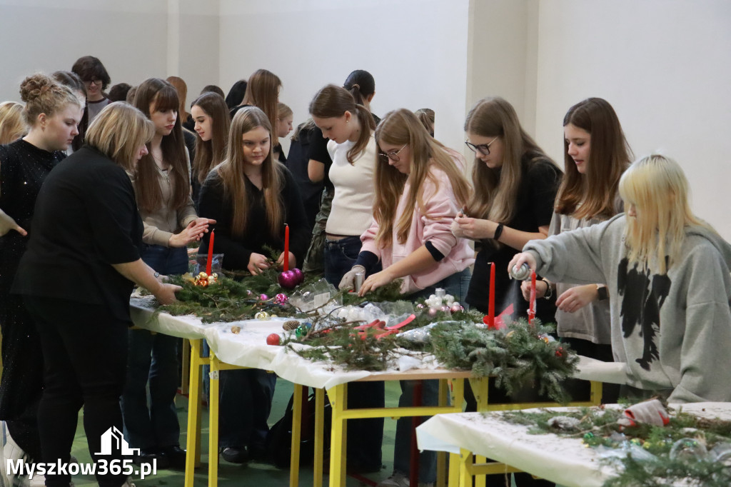 Fotorelacja: Magia Świąt w KWIATKOWSKIM Myszków