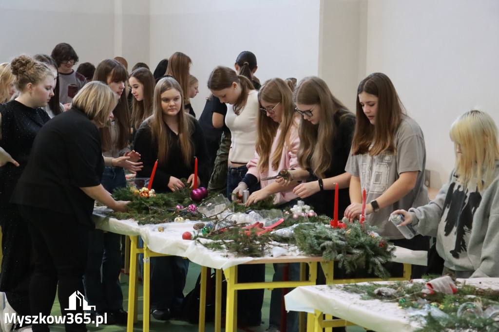 Fotorelacja: Magia Świąt w KWIATKOWSKIM Myszków