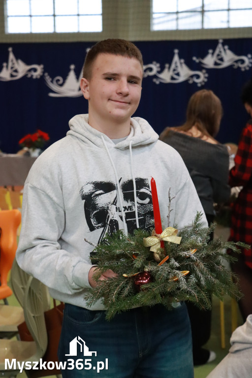 Fotorelacja: Magia Świąt w KWIATKOWSKIM Myszków