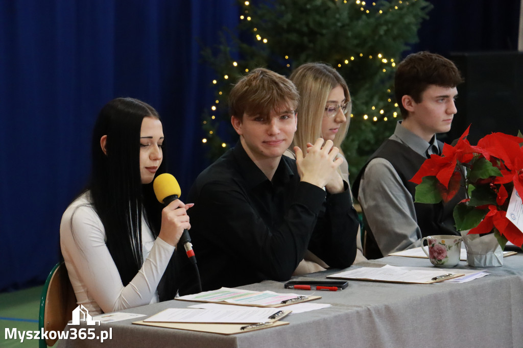 Fotorelacja: Magia Świąt w KWIATKOWSKIM Myszków