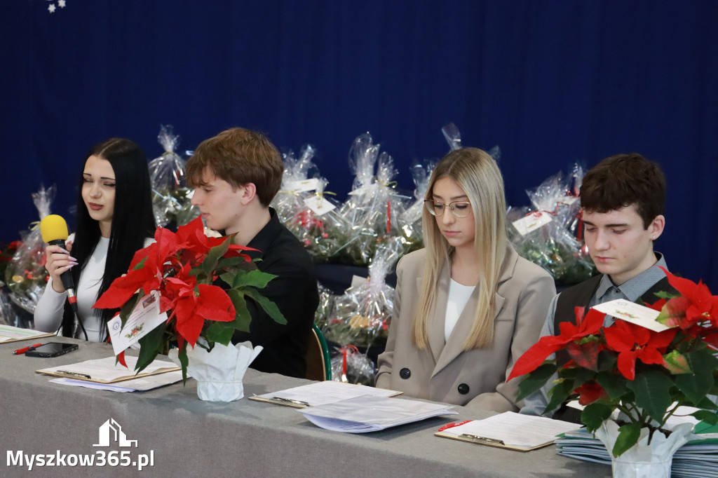 Fotorelacja: Magia Świąt w KWIATKOWSKIM Myszków