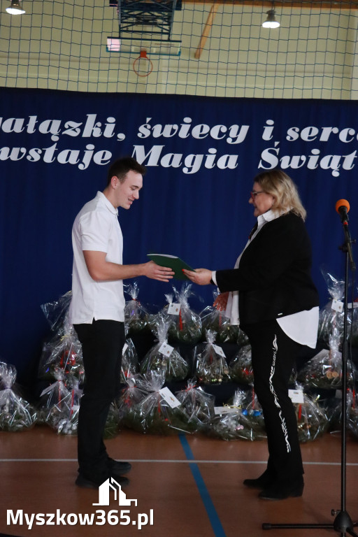 Fotorelacja: Magia Świąt w KWIATKOWSKIM Myszków