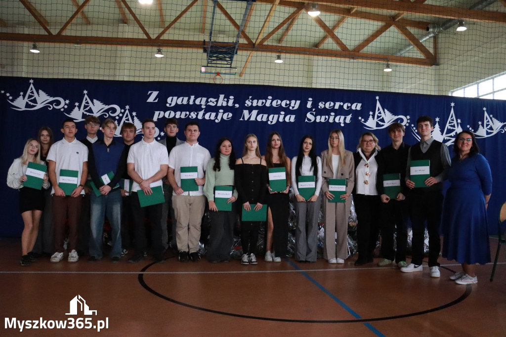 Fotorelacja: Magia Świąt w KWIATKOWSKIM Myszków