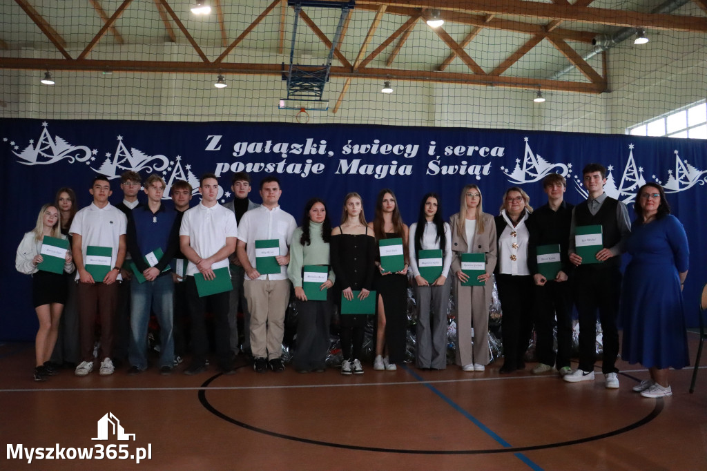 Fotorelacja: Magia Świąt w KWIATKOWSKIM Myszków