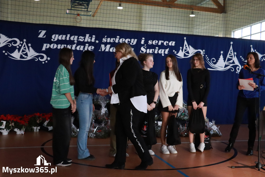 Fotorelacja: Magia Świąt w KWIATKOWSKIM Myszków