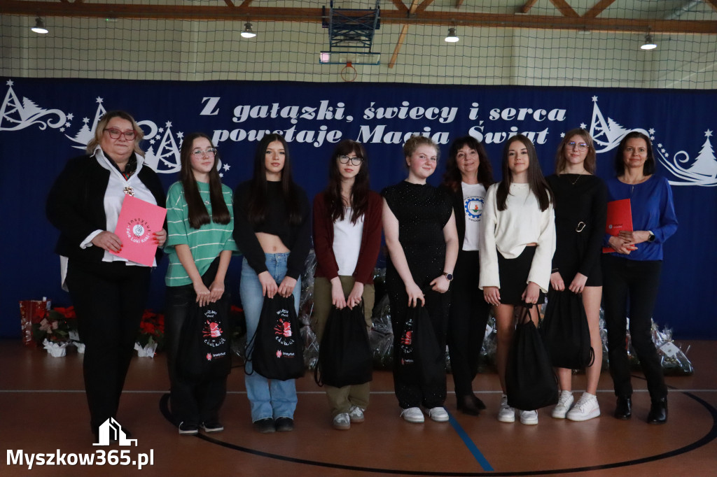 Fotorelacja: Magia Świąt w KWIATKOWSKIM Myszków