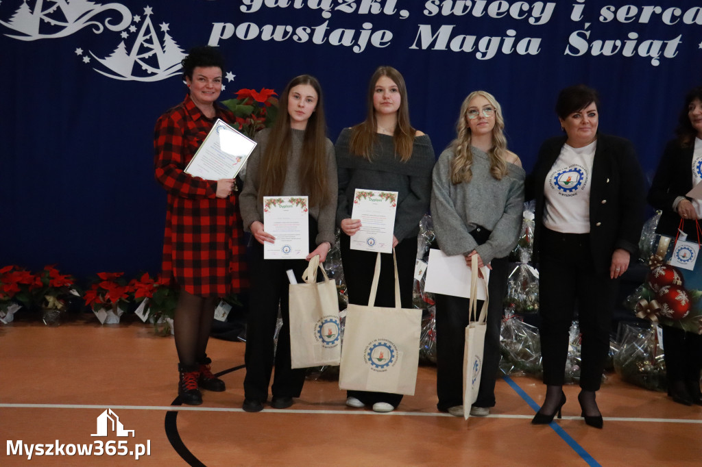 Fotorelacja: Magia Świąt w KWIATKOWSKIM Myszków