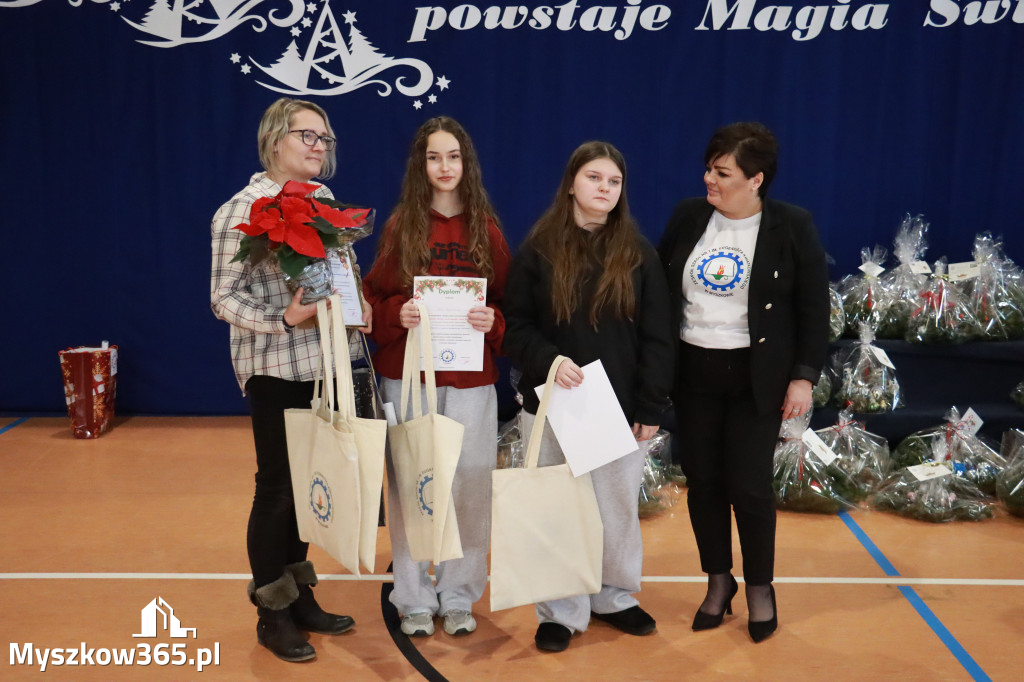 Fotorelacja: Magia Świąt w KWIATKOWSKIM Myszków