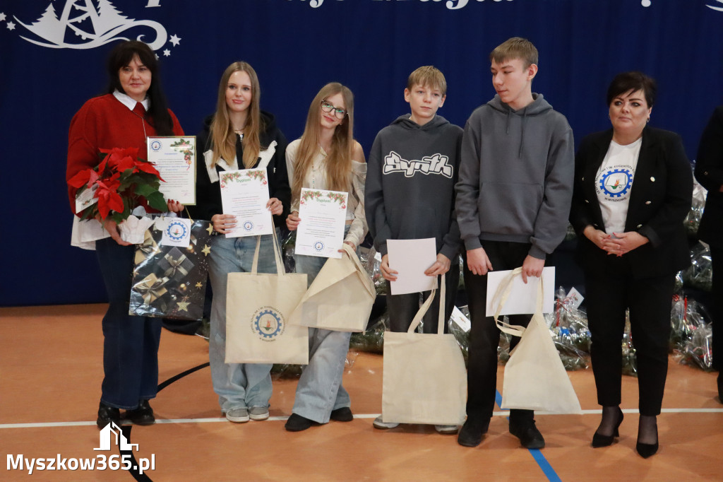 Fotorelacja: Magia Świąt w KWIATKOWSKIM Myszków