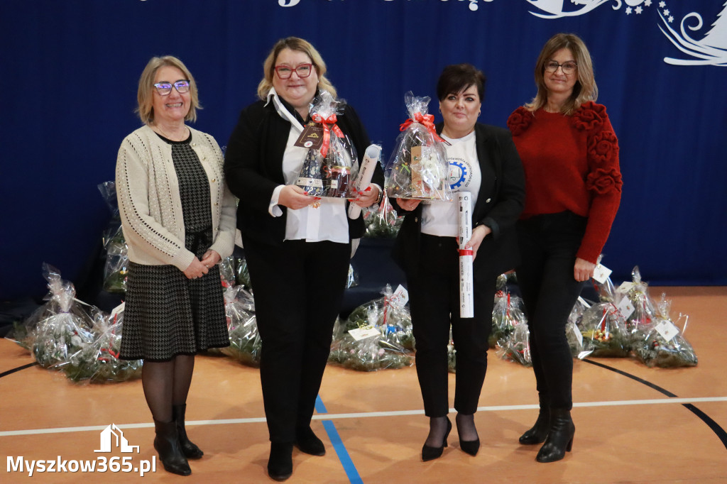 Fotorelacja: Magia Świąt w KWIATKOWSKIM Myszków