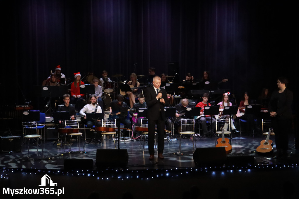 Fotorelacja: Koncert Kolęd MDK Myszków