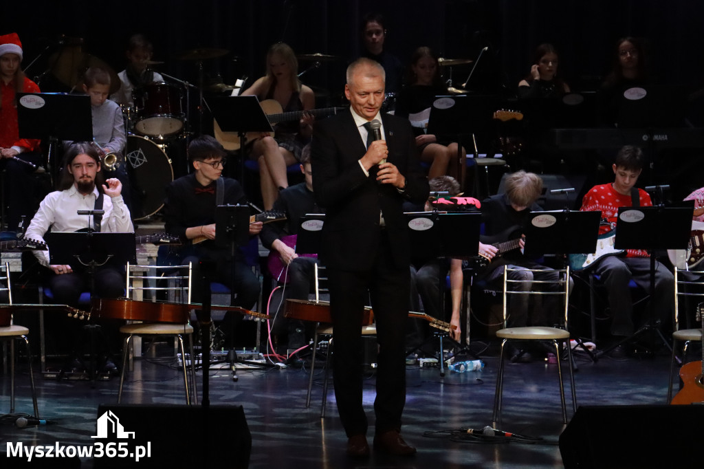 Fotorelacja: Koncert Kolęd MDK Myszków