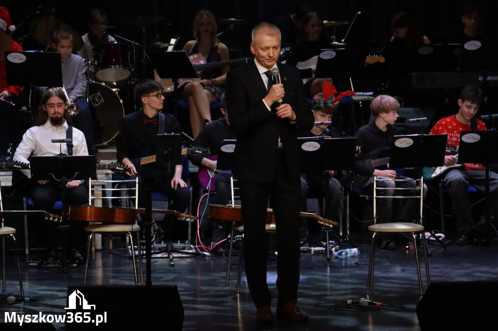 Fotorelacja: Koncert Kolęd MDK Myszków