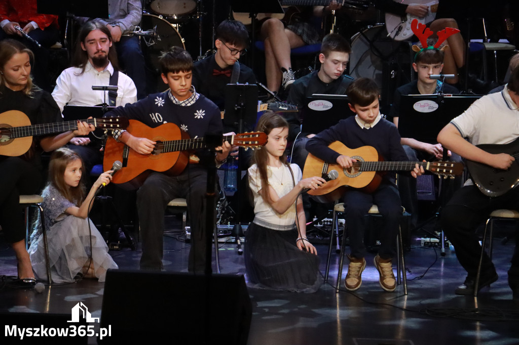 Fotorelacja: Koncert Kolęd MDK Myszków