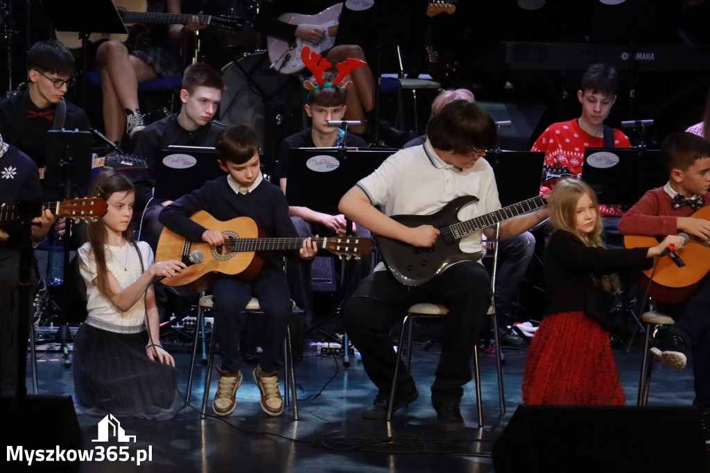 Fotorelacja: Koncert Kolęd MDK Myszków