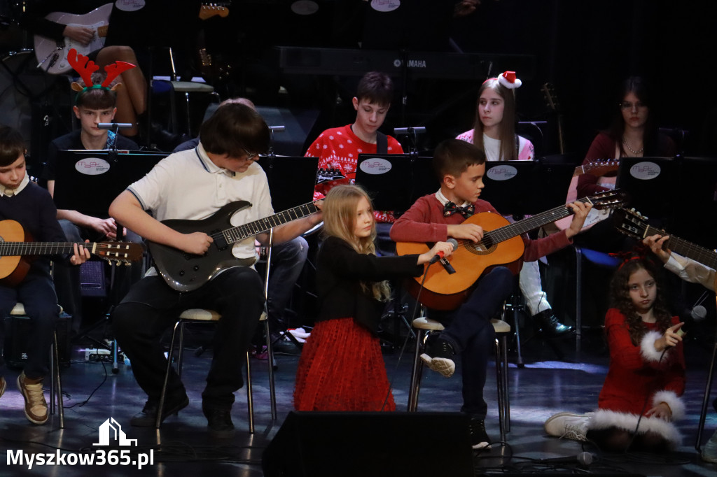 Fotorelacja: Koncert Kolęd MDK Myszków