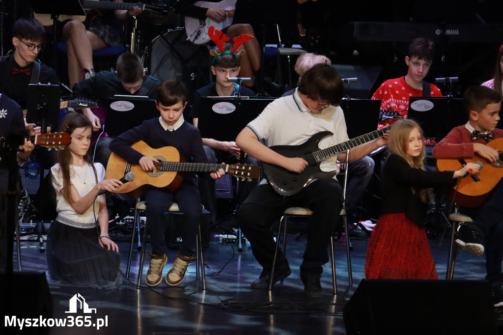 Fotorelacja: Koncert Kolęd MDK Myszków