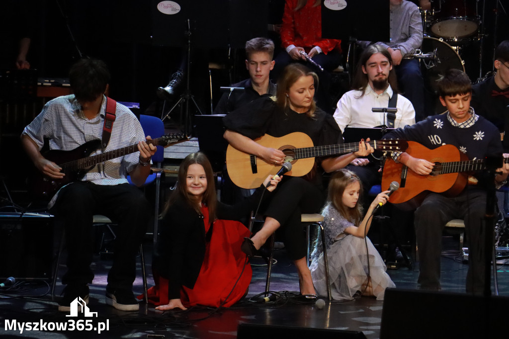 Fotorelacja: Koncert Kolęd MDK Myszków