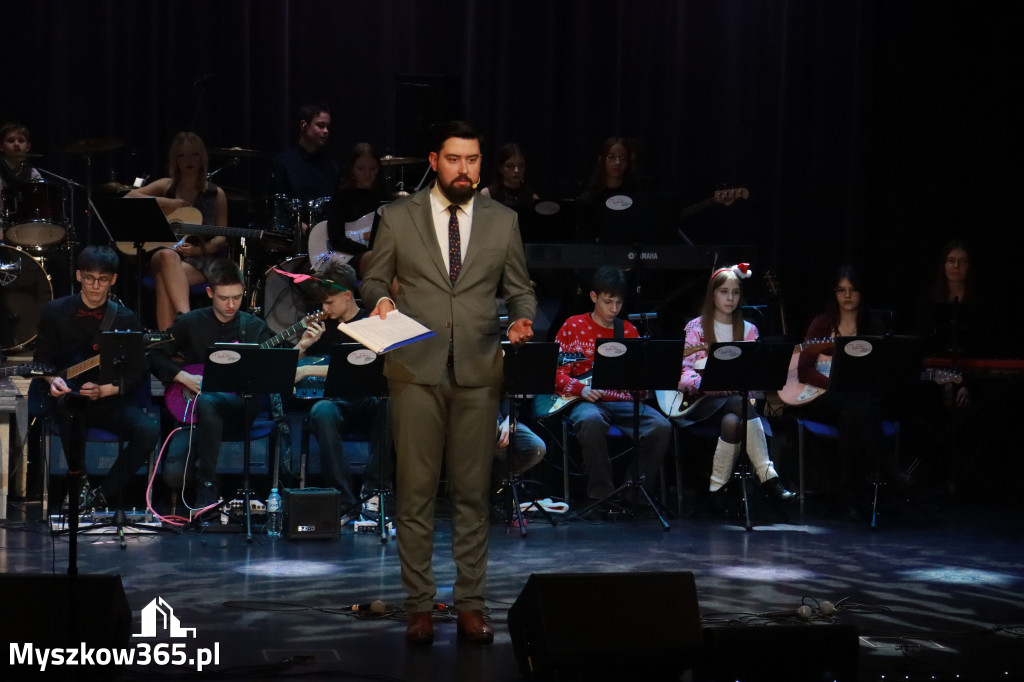 Fotorelacja: Koncert Kolęd MDK Myszków