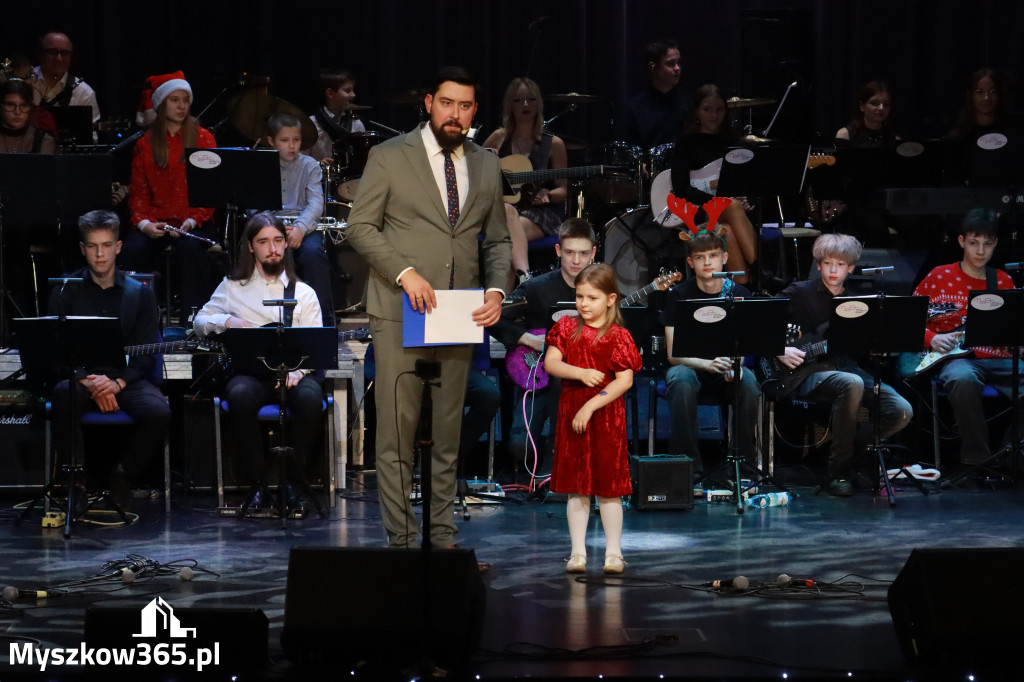 Fotorelacja: Koncert Kolęd MDK Myszków
