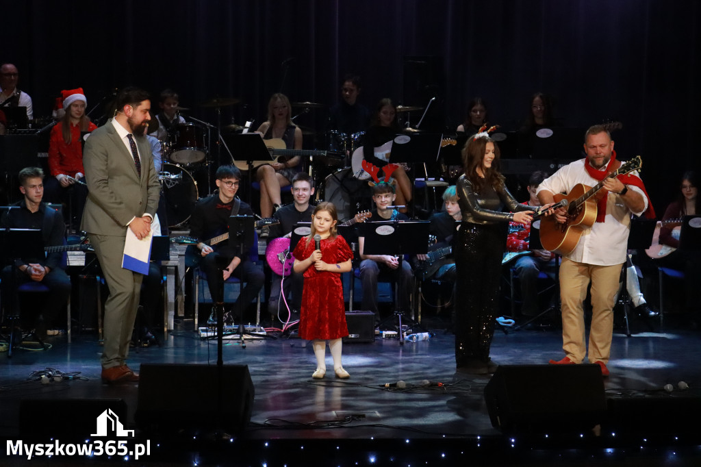 Fotorelacja: Koncert Kolęd MDK Myszków