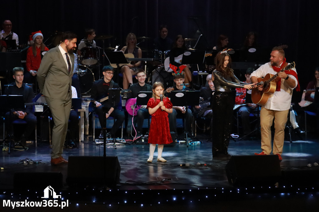 Fotorelacja: Koncert Kolęd MDK Myszków