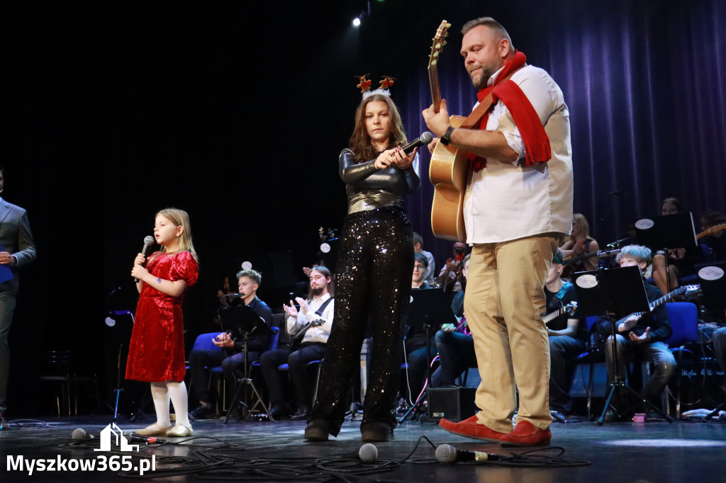 Fotorelacja: Koncert Kolęd MDK Myszków