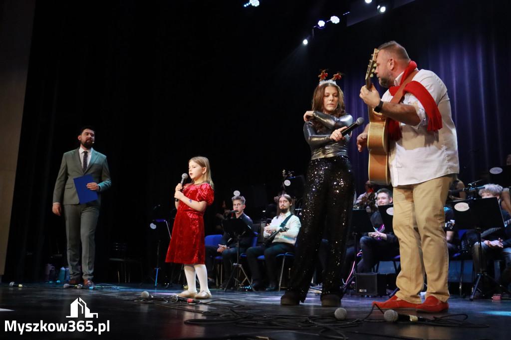 Fotorelacja: Koncert Kolęd MDK Myszków