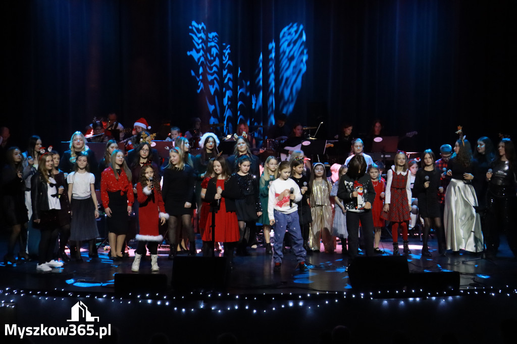 Fotorelacja: Koncert Kolęd MDK Myszków