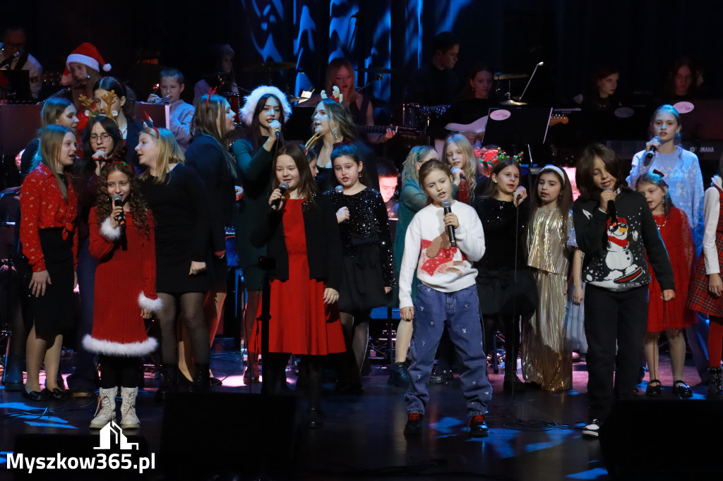 Fotorelacja: Koncert Kolęd MDK Myszków