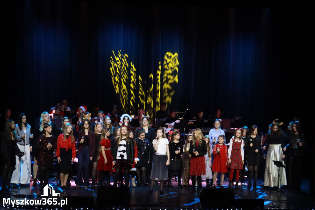 Fotorelacja: Koncert Kolęd MDK Myszków