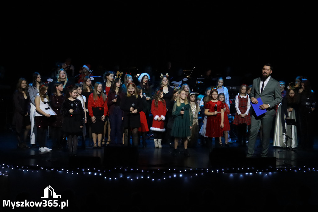 Fotorelacja: Koncert Kolęd MDK Myszków