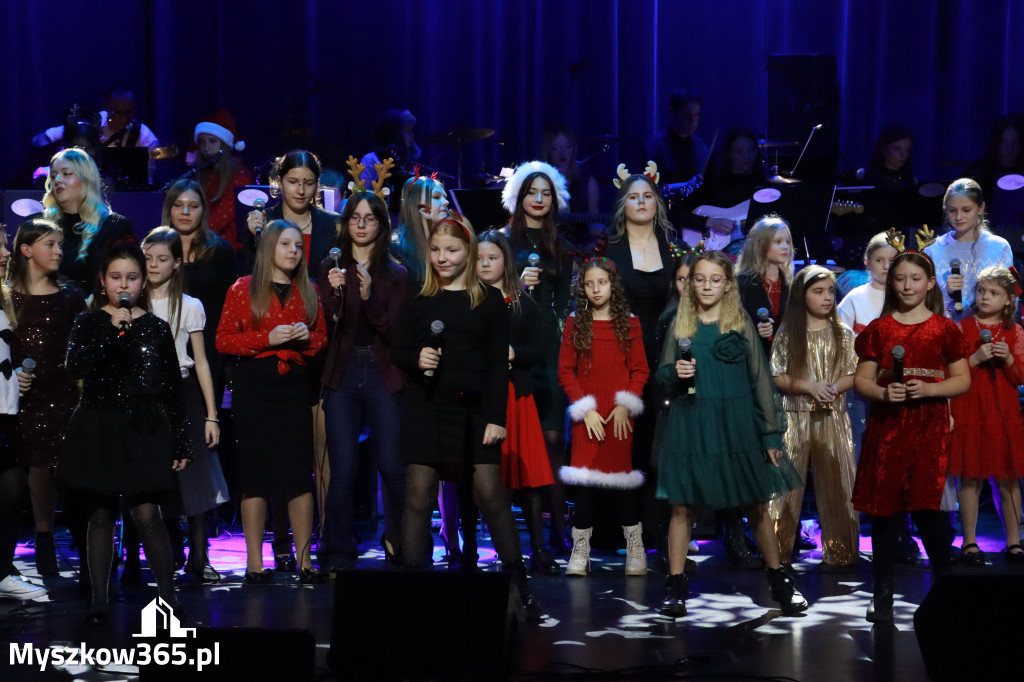 Fotorelacja: Koncert Kolęd MDK Myszków