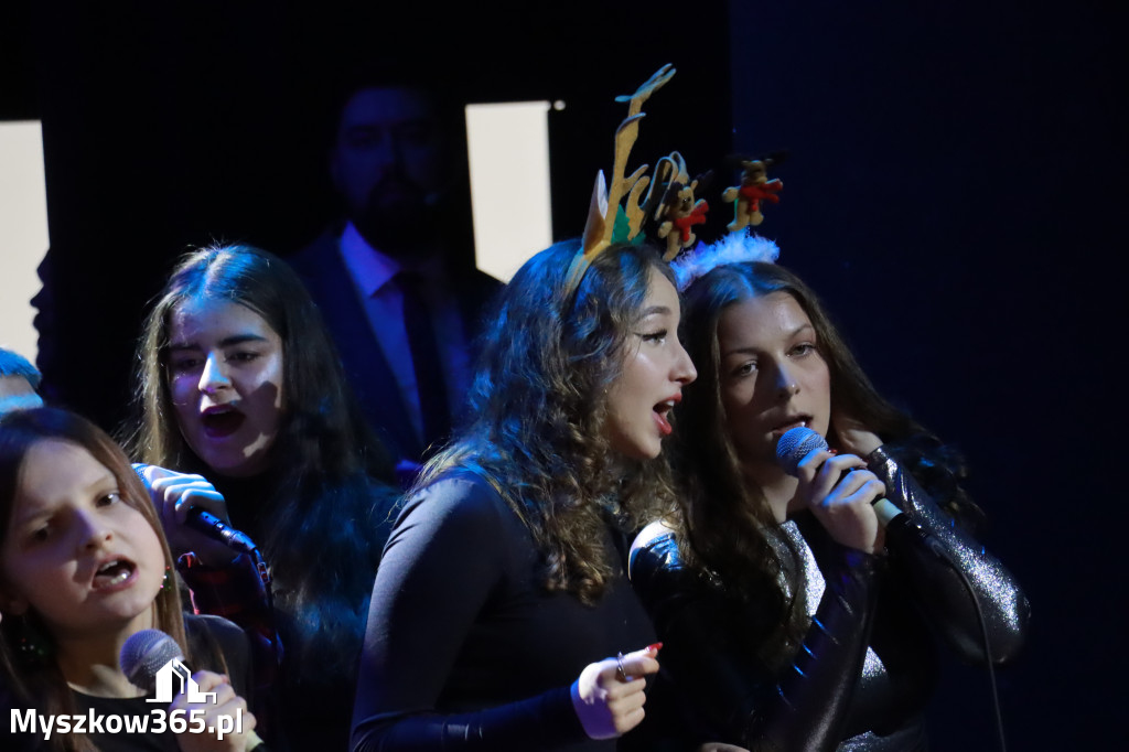 Fotorelacja: Koncert Kolęd MDK Myszków