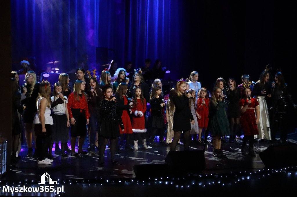 Fotorelacja: Koncert Kolęd MDK Myszków