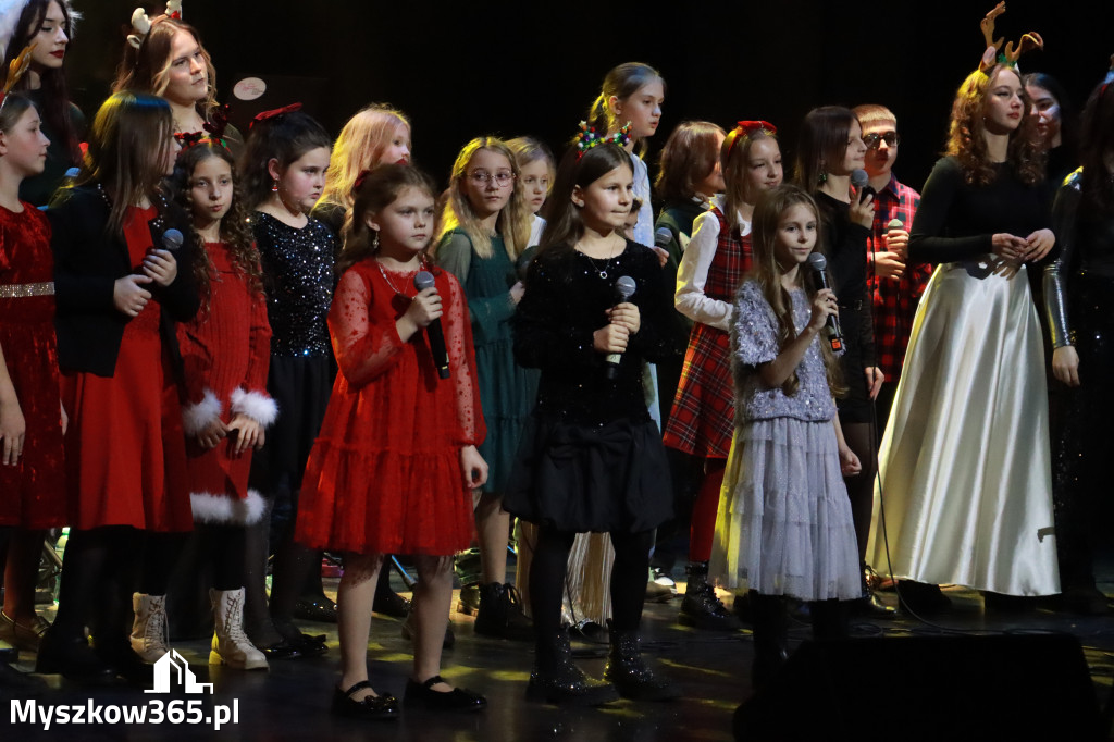 Fotorelacja: Koncert Kolęd MDK Myszków