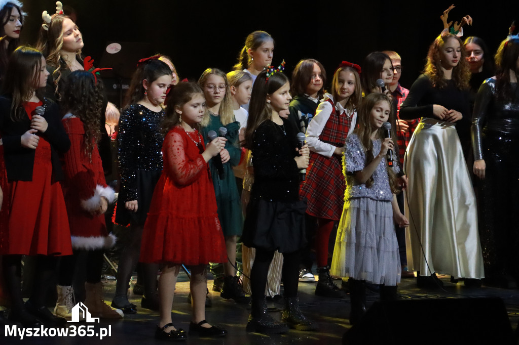 Fotorelacja: Koncert Kolęd MDK Myszków