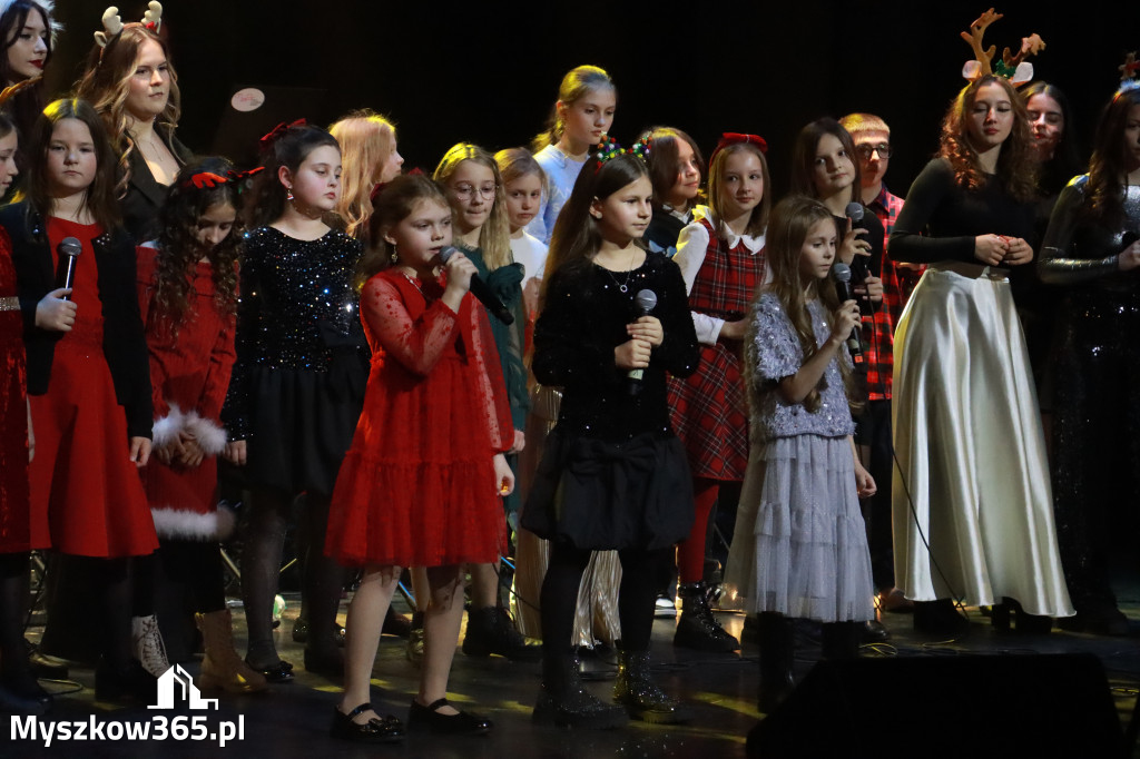 Fotorelacja: Koncert Kolęd MDK Myszków
