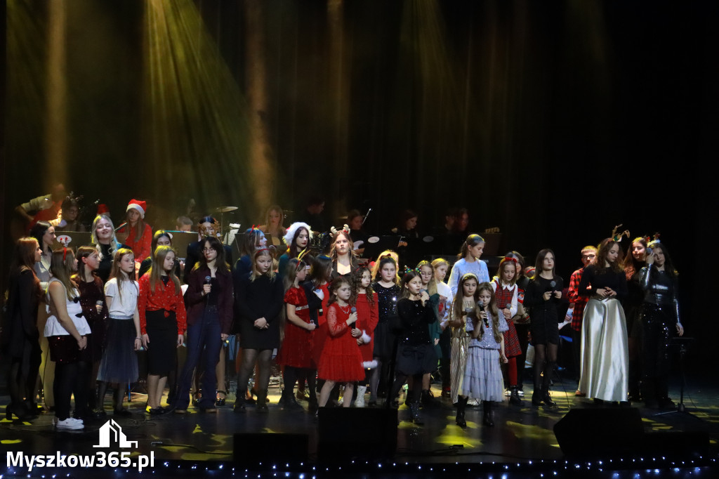 Fotorelacja: Koncert Kolęd MDK Myszków
