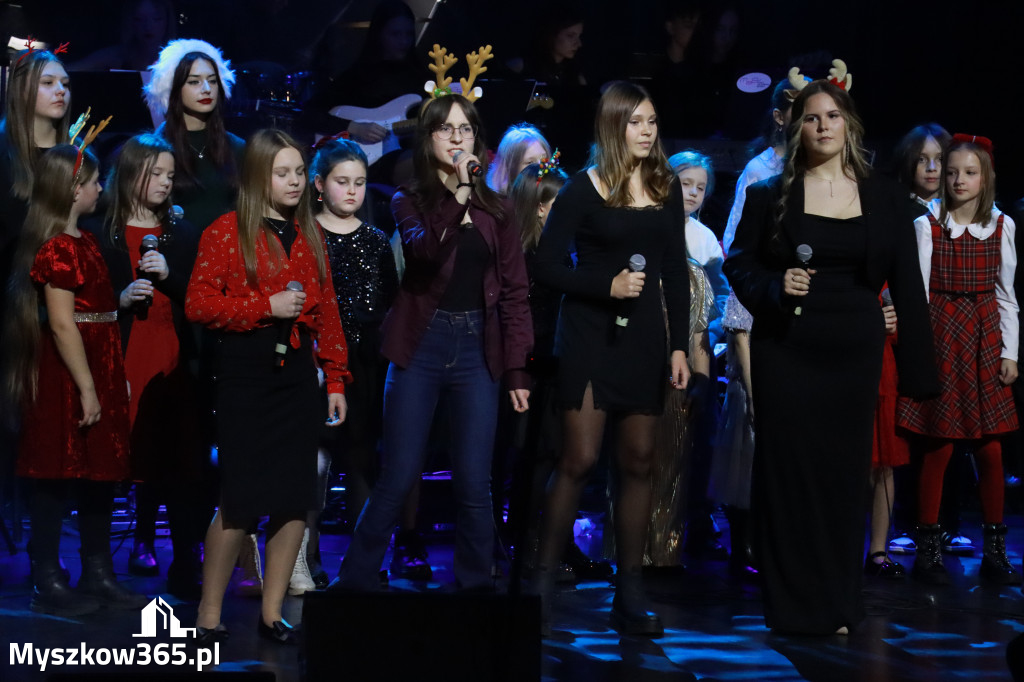 Fotorelacja: Koncert Kolęd MDK Myszków