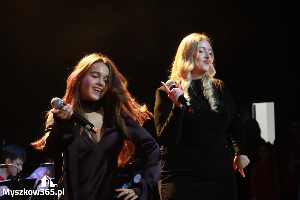 Fotorelacja: Koncert Kolęd MDK Myszków