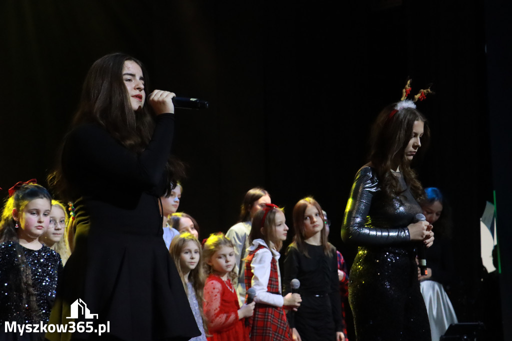 Fotorelacja: Koncert Kolęd MDK Myszków