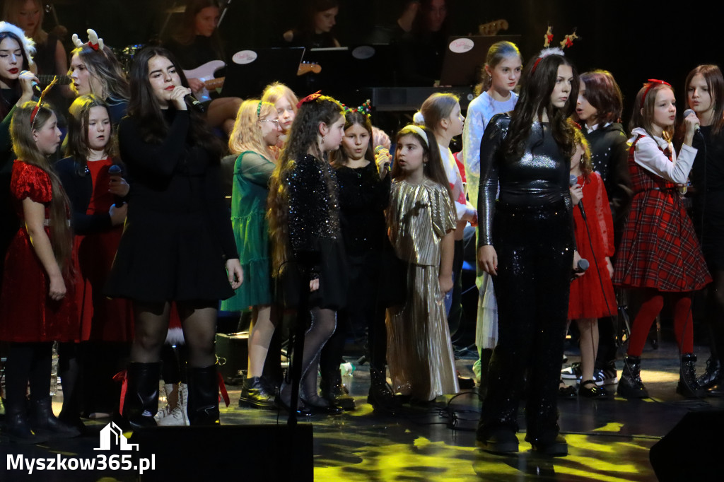 Fotorelacja: Koncert Kolęd MDK Myszków