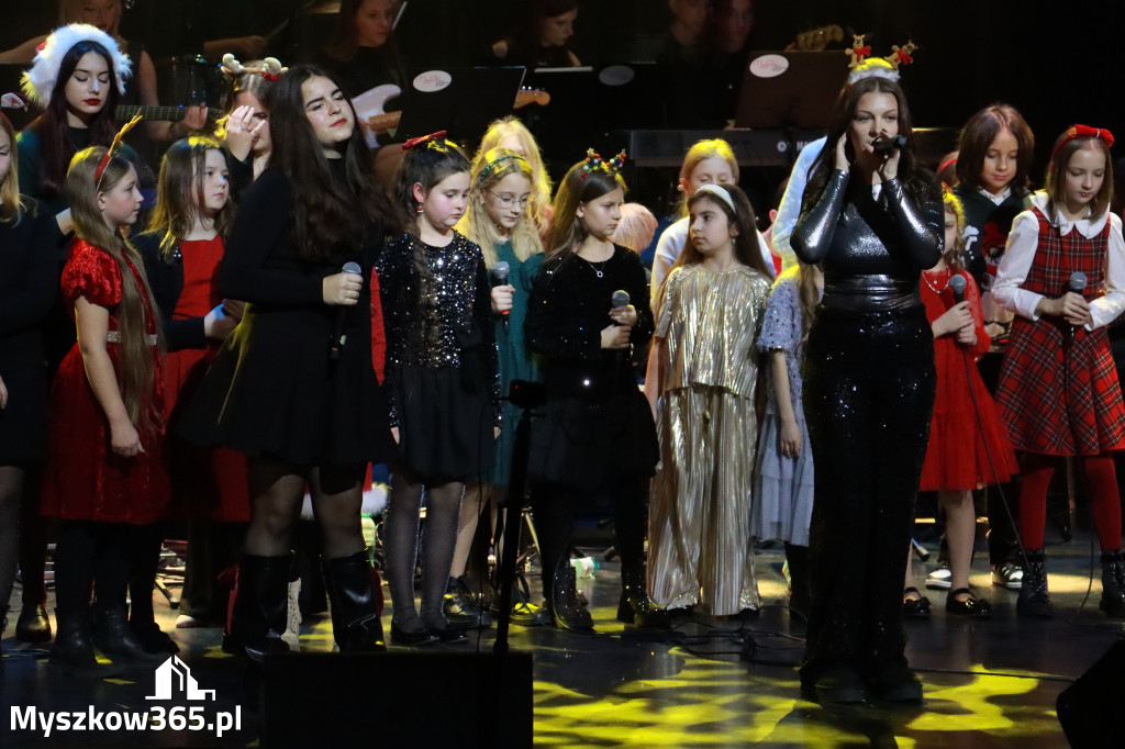 Fotorelacja: Koncert Kolęd MDK Myszków