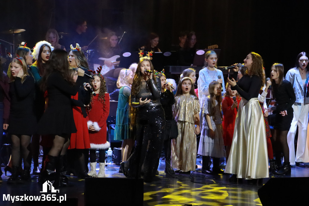 Fotorelacja: Koncert Kolęd MDK Myszków