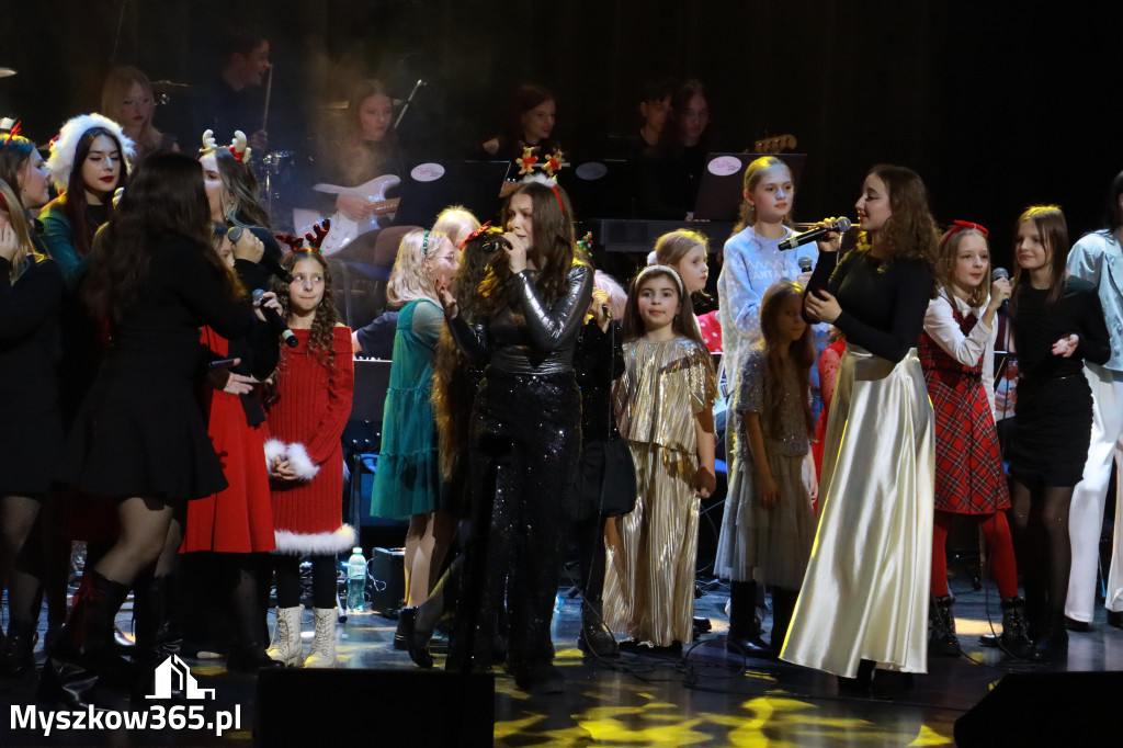 Fotorelacja: Koncert Kolęd MDK Myszków