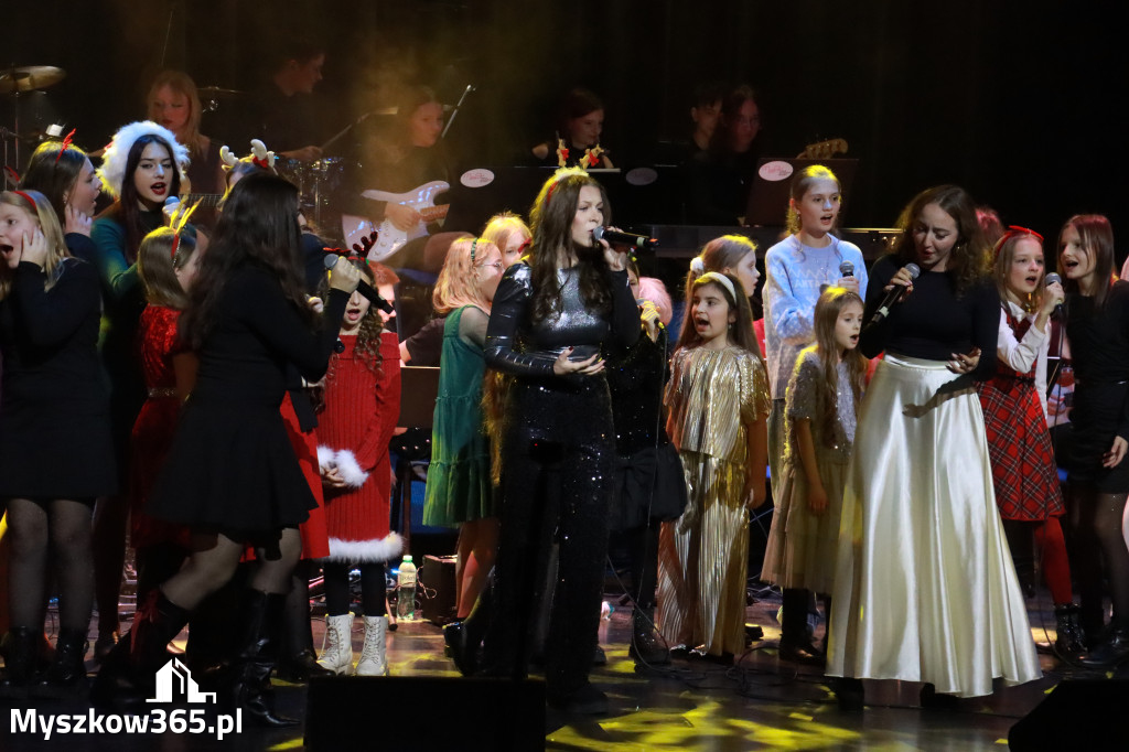 Fotorelacja: Koncert Kolęd MDK Myszków