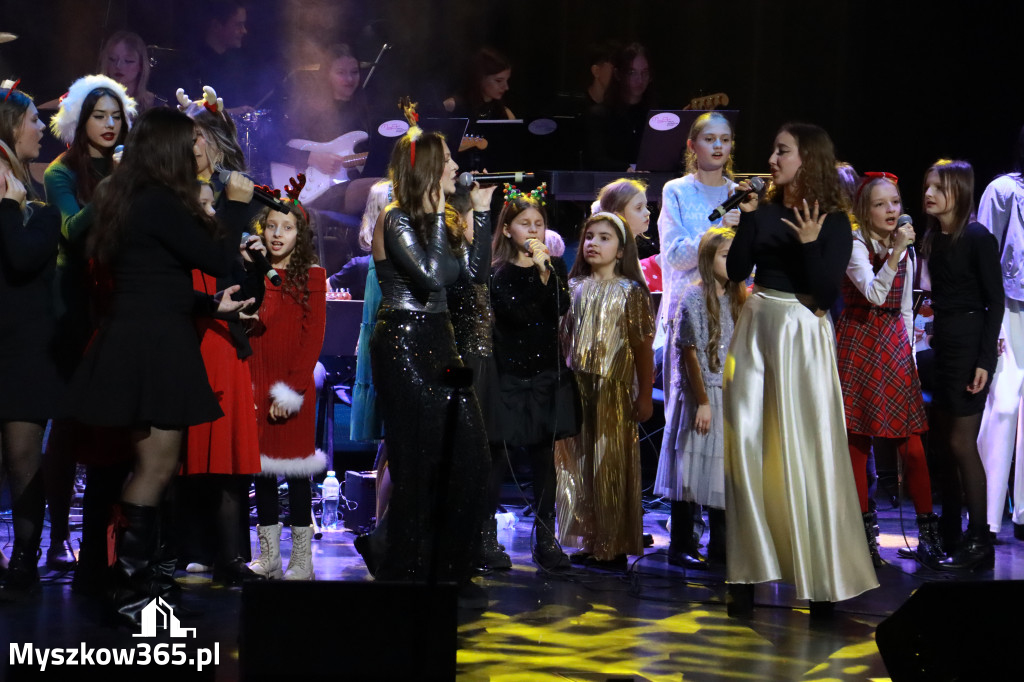 Fotorelacja: Koncert Kolęd MDK Myszków