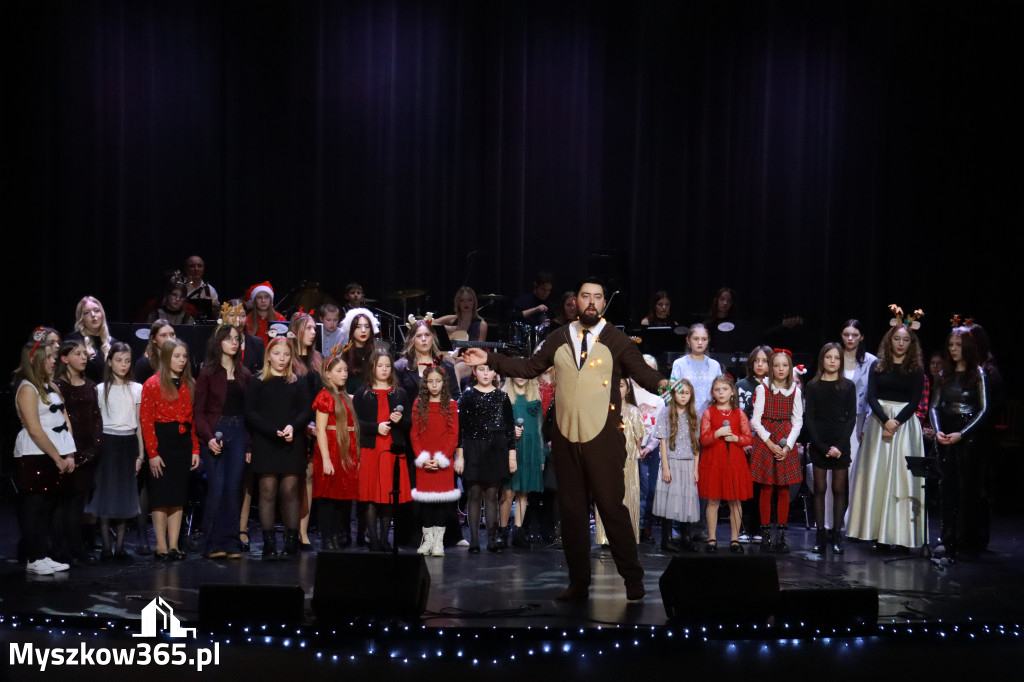 Fotorelacja: Koncert Kolęd MDK Myszków